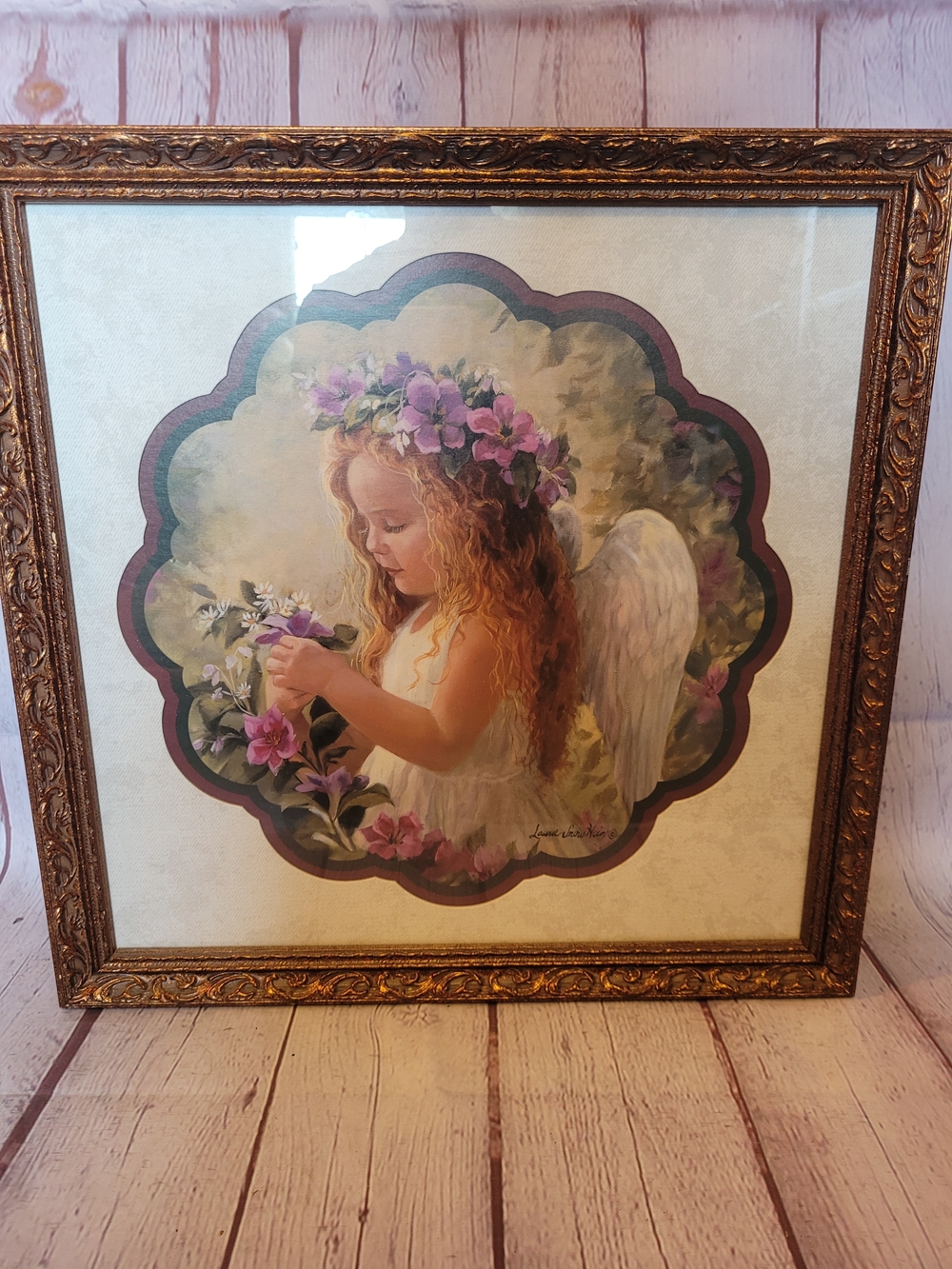 Vtg HOME INTERIOR LITTLE GIRL ANGEL W/ Flowers Artist LAURIE SNOW HEIN, 2001